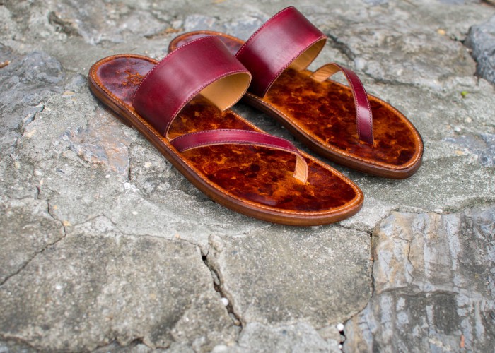 SANDAL