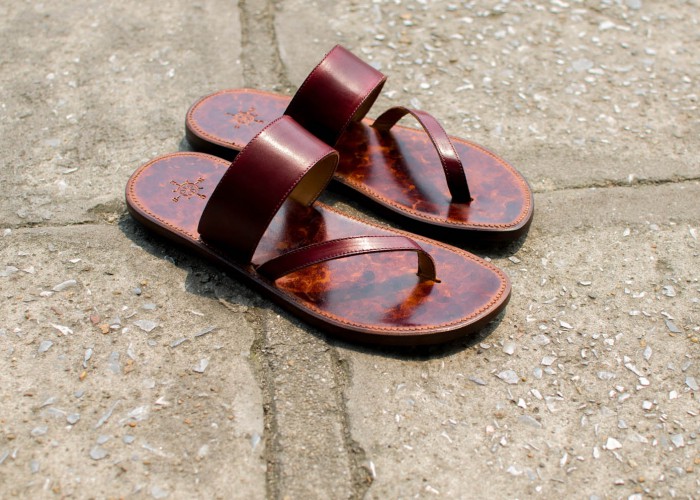 SANDAL