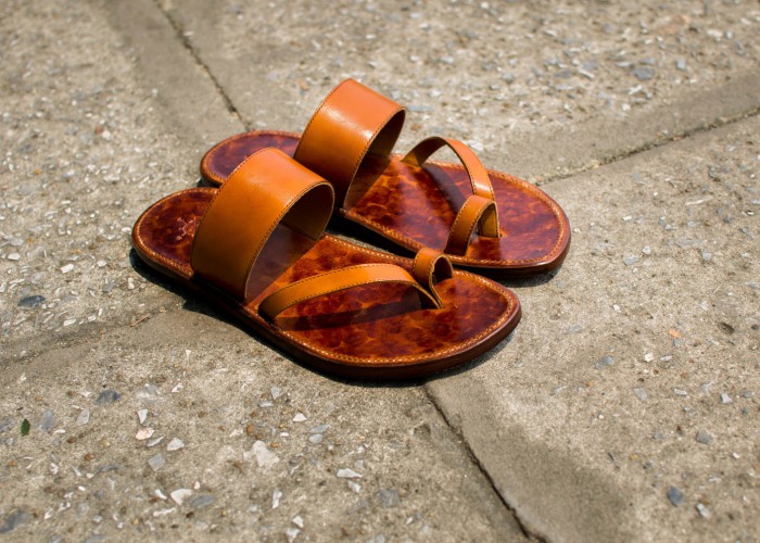 SANDAL