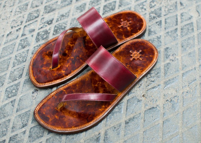 SANDAL